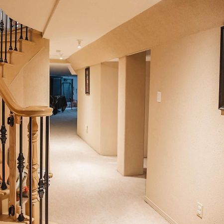 Jstlikehome - Luxury Mansion & Guesthouse Ottawa Dış mekan fotoğraf