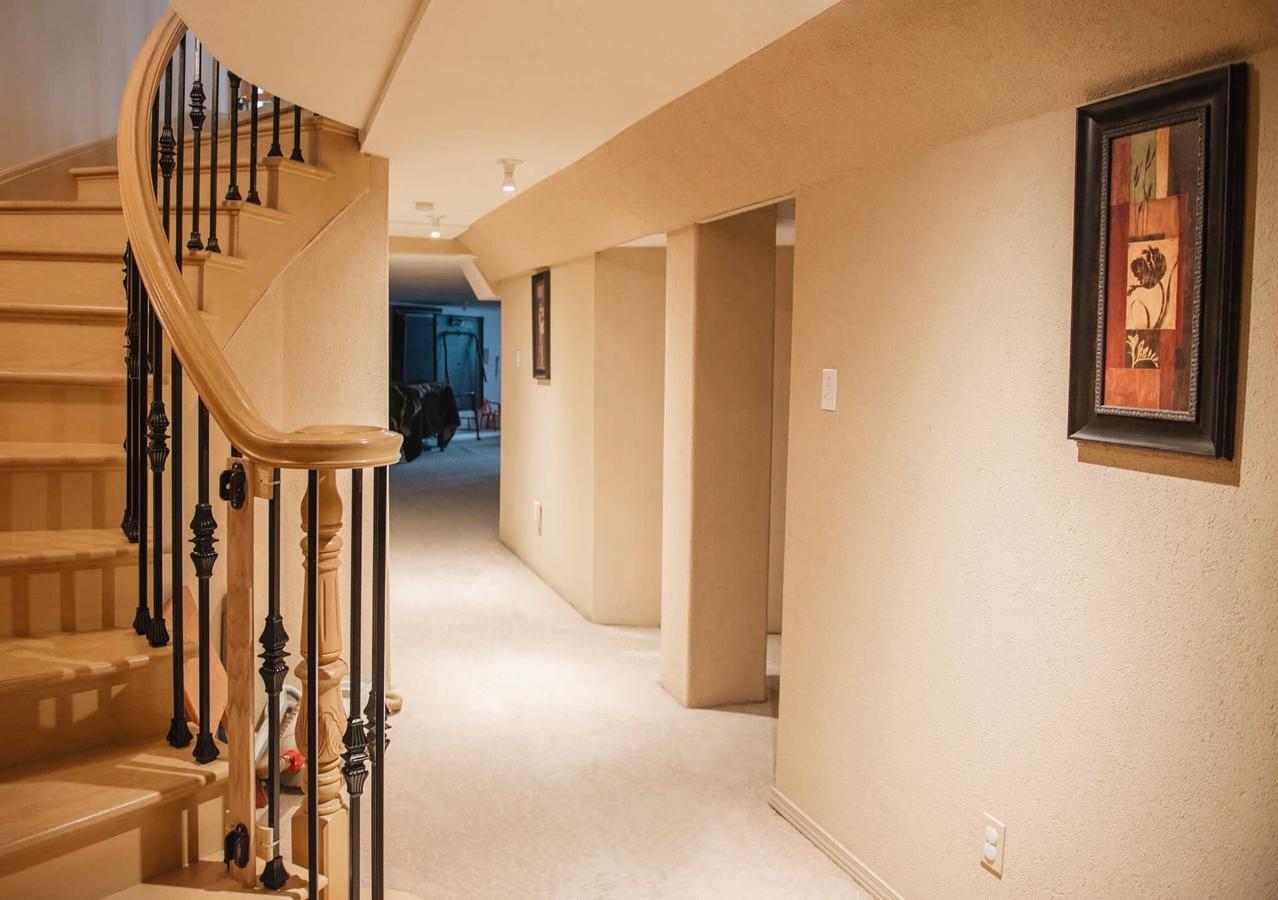 Jstlikehome - Luxury Mansion & Guesthouse Ottawa Dış mekan fotoğraf