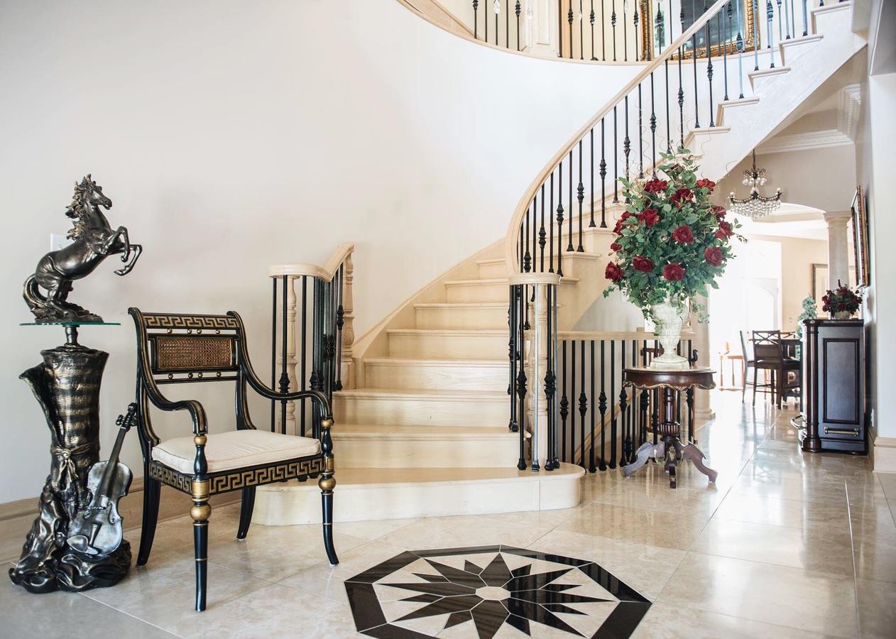 Jstlikehome - Luxury Mansion & Guesthouse Ottawa Dış mekan fotoğraf